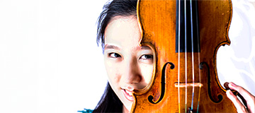 Leia Zhu(c)Zhutek, Violine